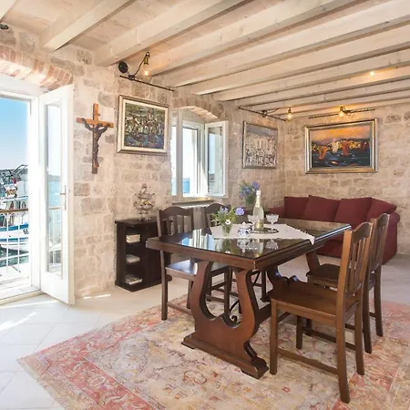 別荘 Heritage Art *