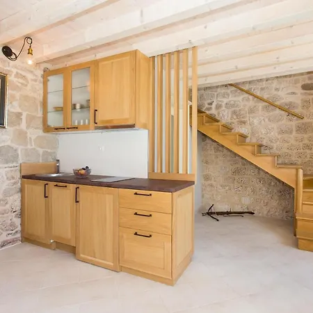 Holiday home Heritage Art Trogir