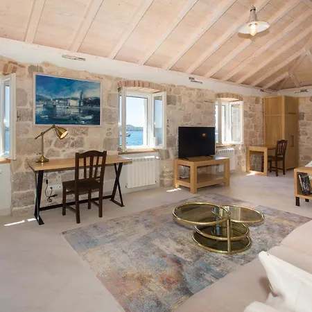 Holiday home Heritage Art